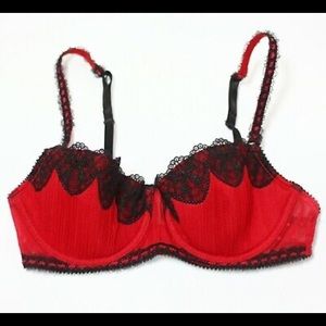 Jezebel 32b Red/Black Bra